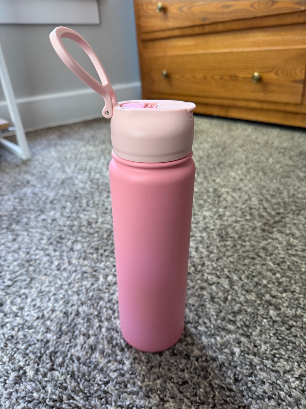 Pink Stainless Travel Water Bottle - Sleek Portable Bottle